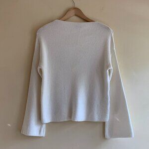 White Boat Neck Sweater with Flared Sleeves Poof Size Small